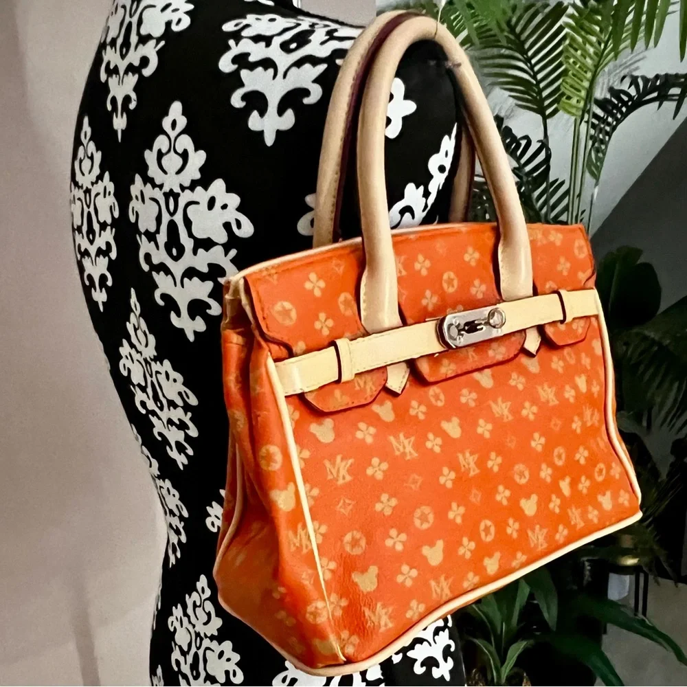 DISNEY Magic Kingdom Birkin-Inspired Satchel - Picture 3 of 12